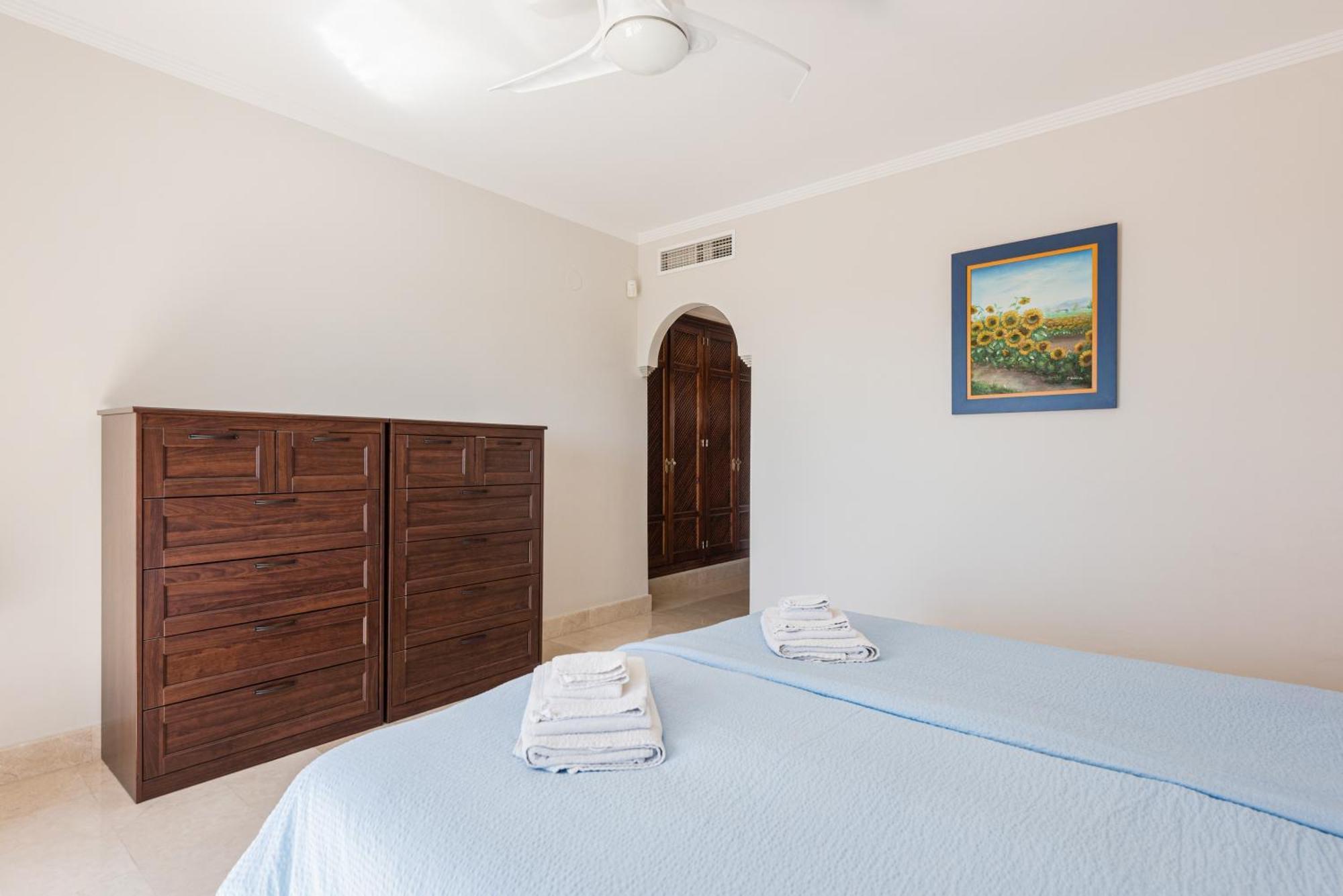 Incredible Apartment With Sea Views And Balcony Міхас Екстер'єр фото